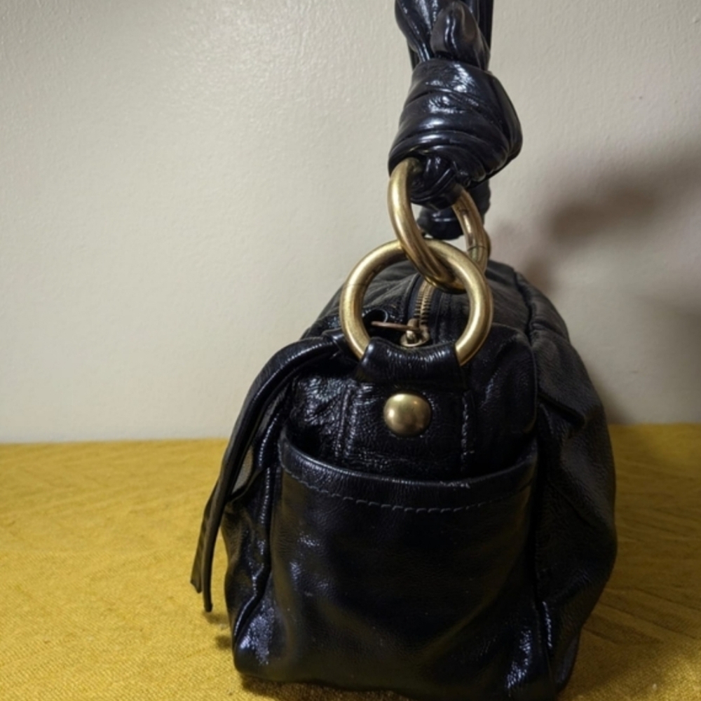 🍍Coach Shimmering Black Shoulder Bag Leather Knotted Handle Side Pockets - Picture 6 of 9